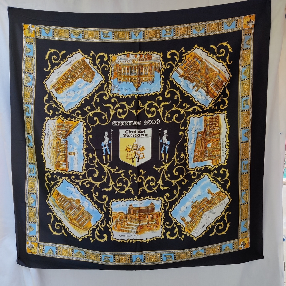 SALE:Italian Historical Landmark Scarf, for all who love Italy and monuments!